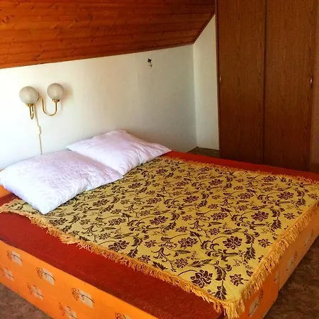Balaton House * Balatonszarszo